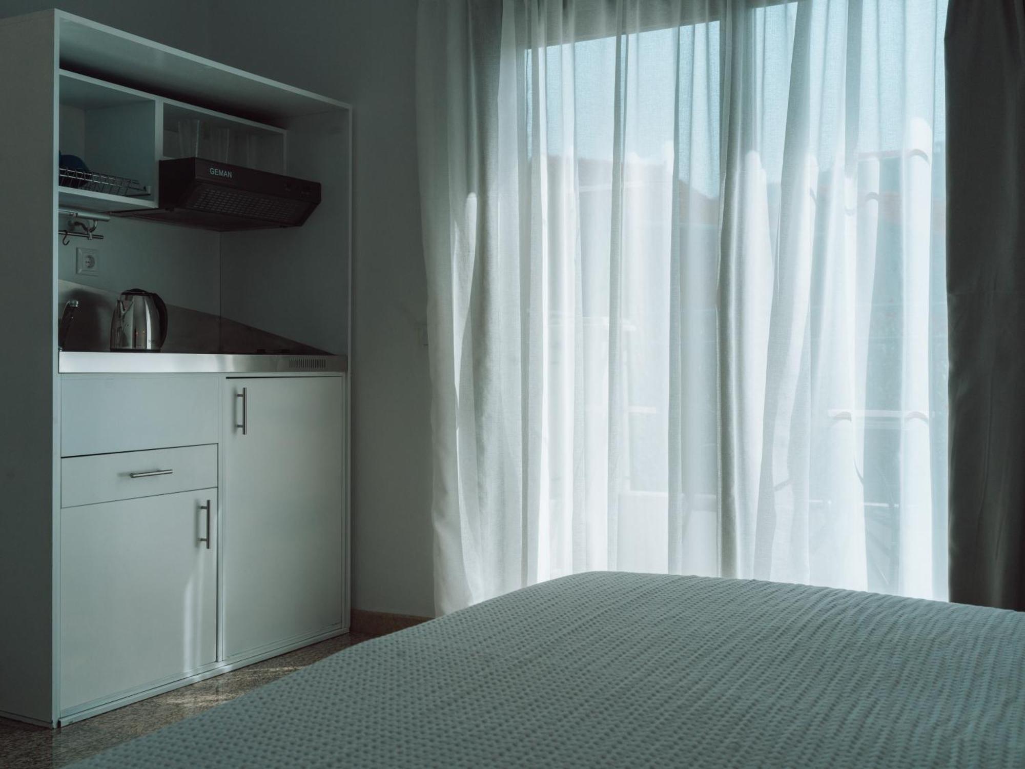 Dracos Hotel Парга Екстериор снимка