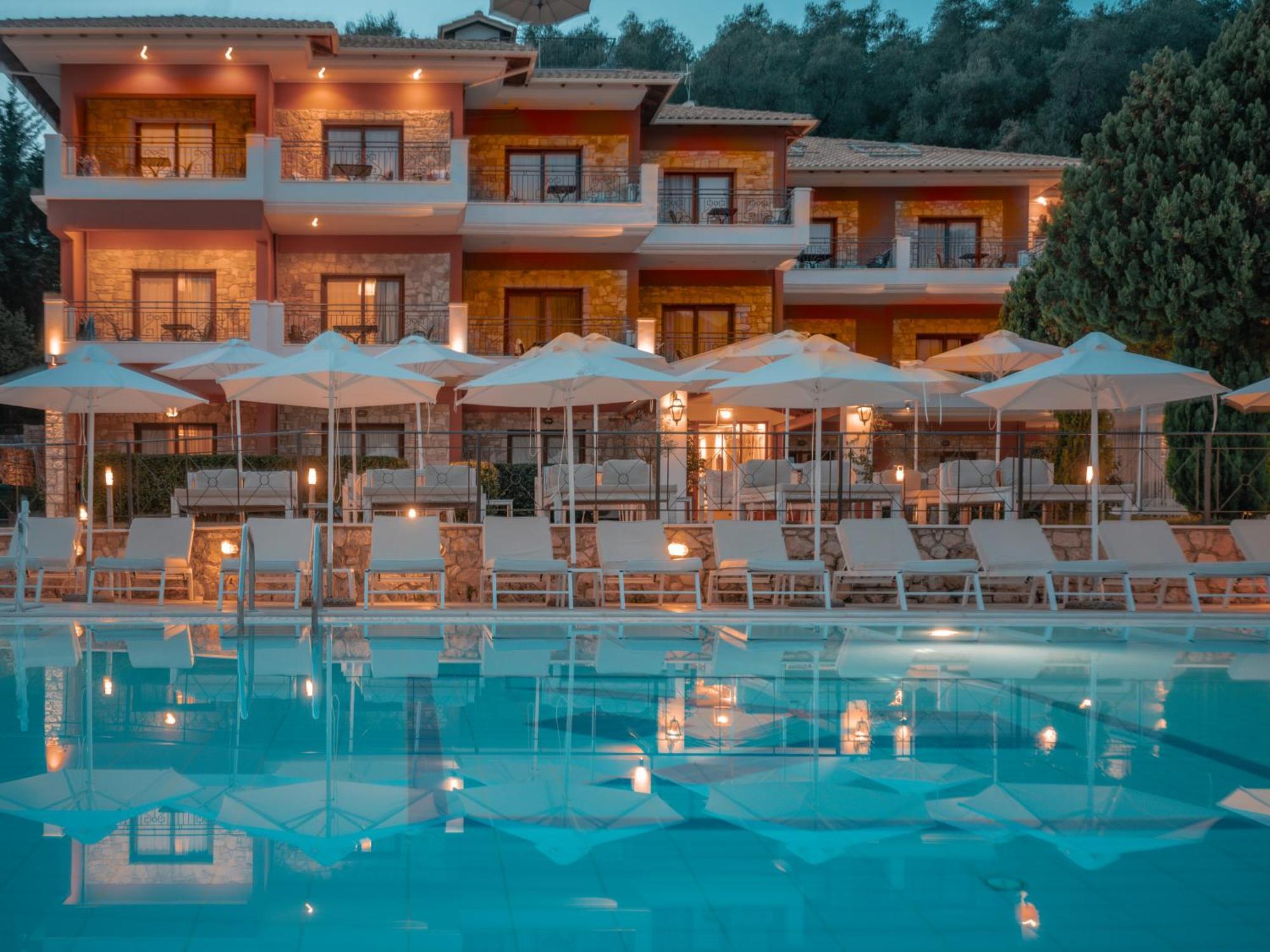 Dracos Hotel Парга Екстериор снимка
